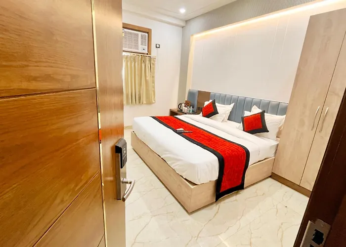 Boutique King Room